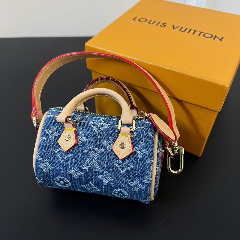 LV keyring lyh147